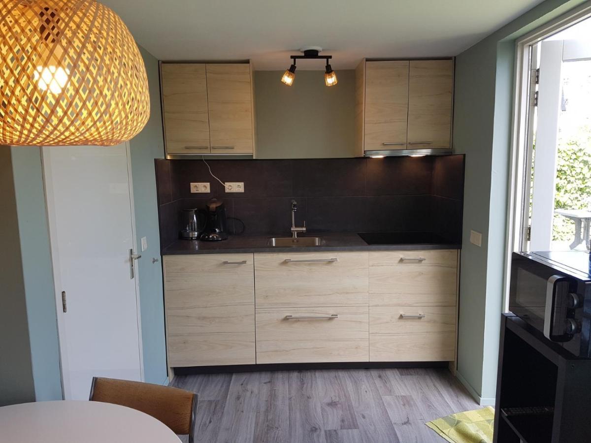 Knuusje: Knus En Gastvrij! Villa Vrouwenpolder Bagian luar foto